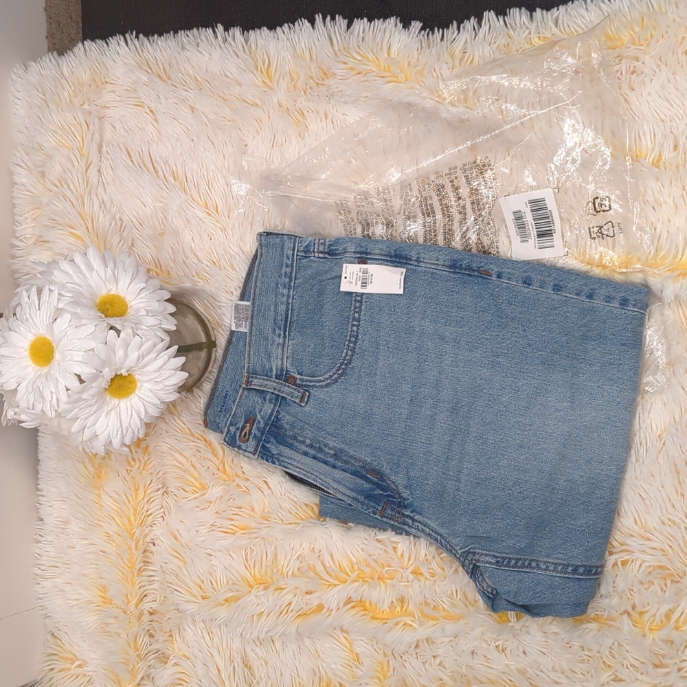 👖Old Navy Boot-Cut Non-Stretch Jeans for Men 33W 34L - Light Wash 👖